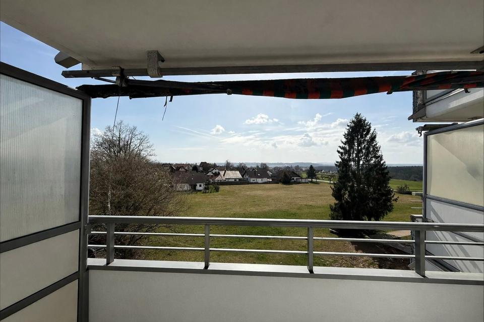 Thumbnail-3-Zimmer Wohnung mit Südbalkon teilmöbliert