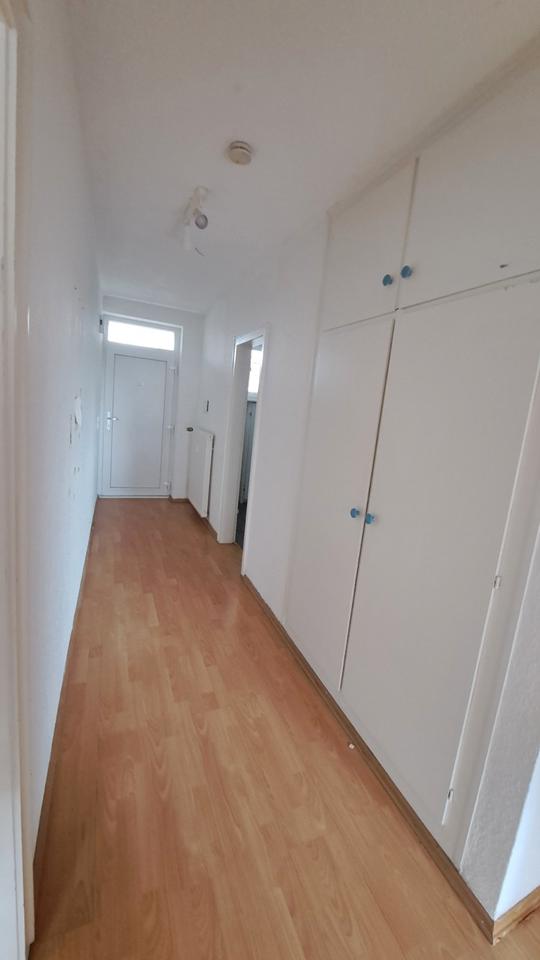 Thumbnail-Schöne Wohnung 52m² mit Balkon in ruhiger Lage nähe Krefeld Hüls