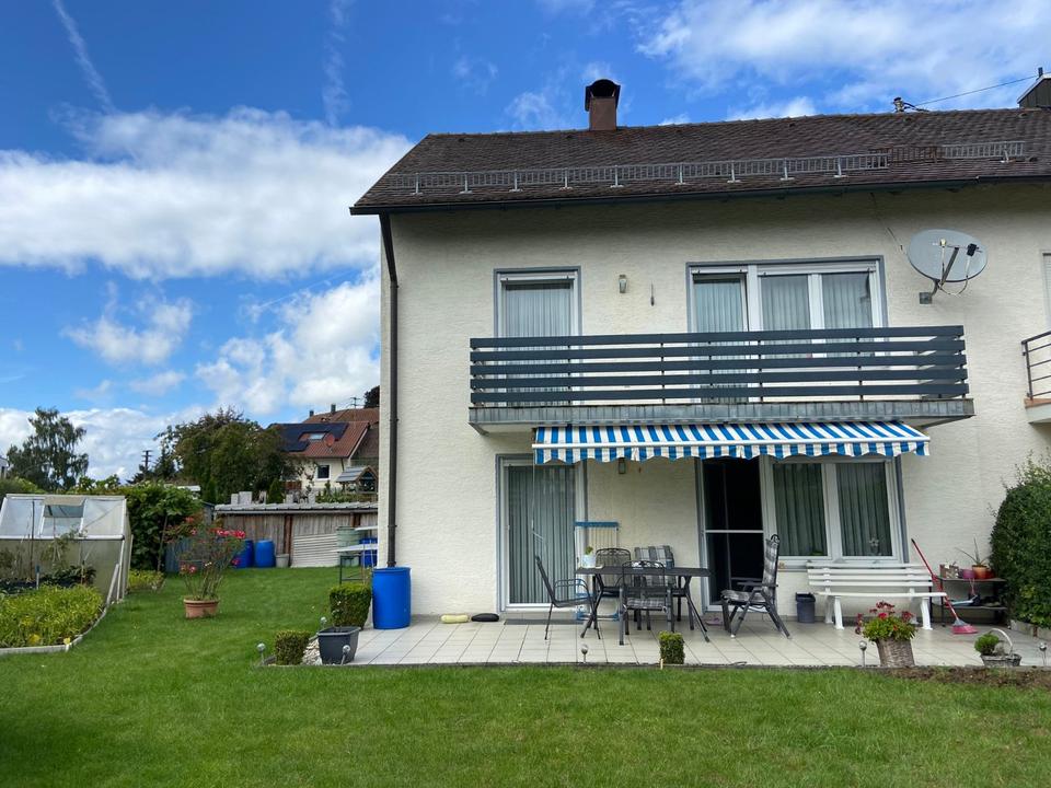 Thumbnail-Reihenhaushälfte in Ichenhausen mit Garage und schönem Garten