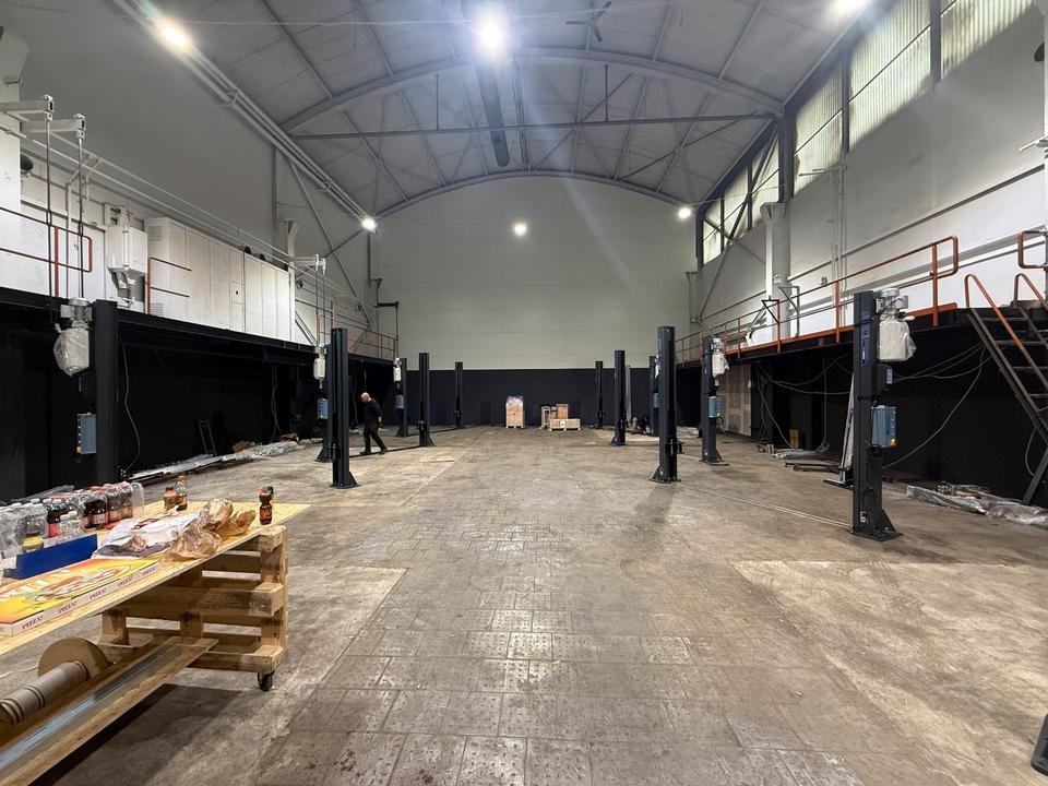 Thumbnail-Vielseitige Gewerbefläche - ideal als Werkstatt oder Lager!