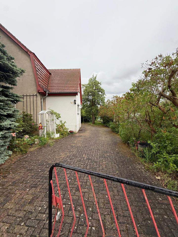 Thumbnail-Einfamilienhaus mit großem Garten und Schuppen (194m² + 1000m²)