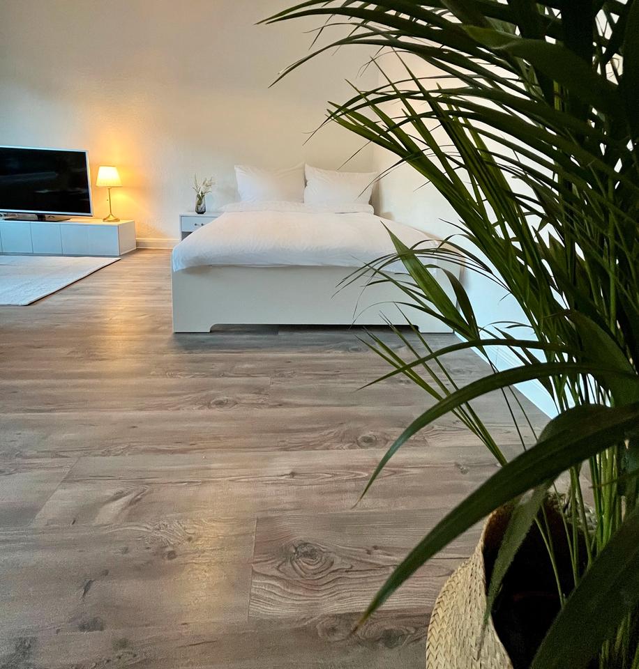 Thumbnail-Stilvoll renovierte & voll möblierte 1-Zimmer Wohnung in Oldb.