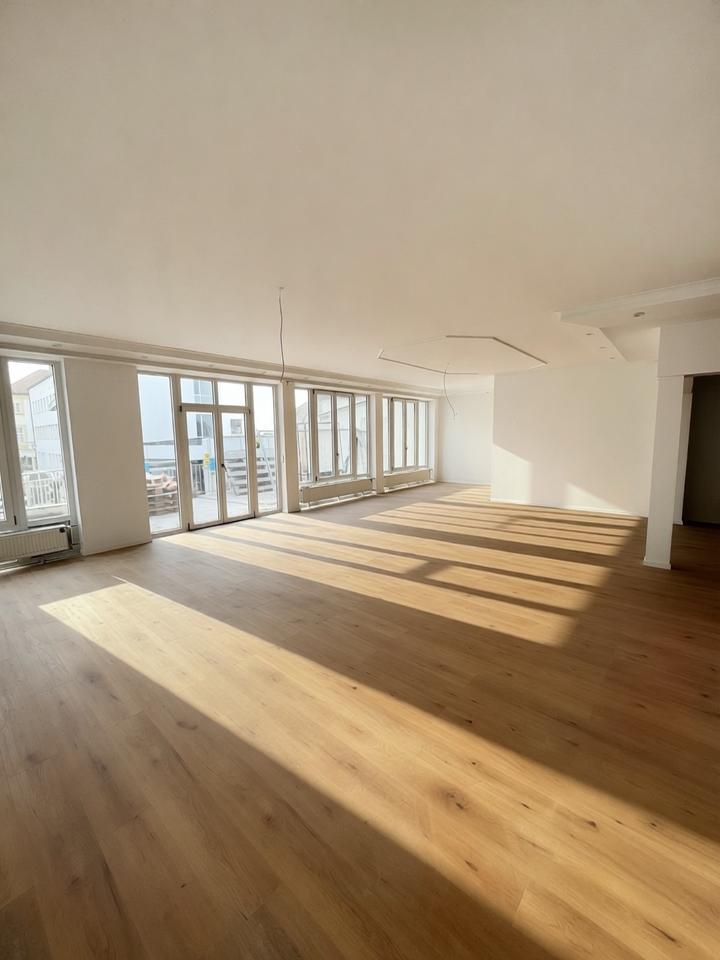 Thumbnail-Kernsanierte 2,5-Zimmer-Wohnung in Bestlage von Altötting !!!