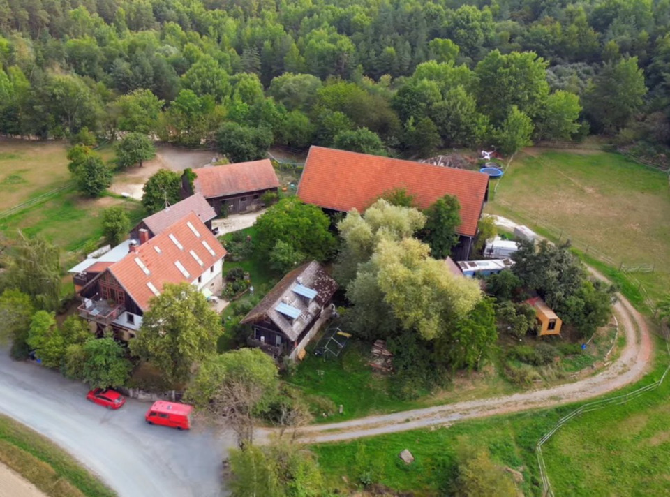 Thumbnail-2 WG Zimmer im Grünen von Mai bis August verfügbar