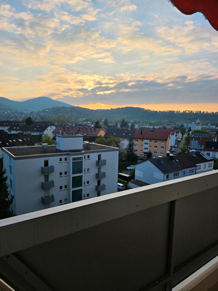 Thumbnail-Frisch renovierte 3-Zimmer Wohnung mit Traumblick über Gernsbach