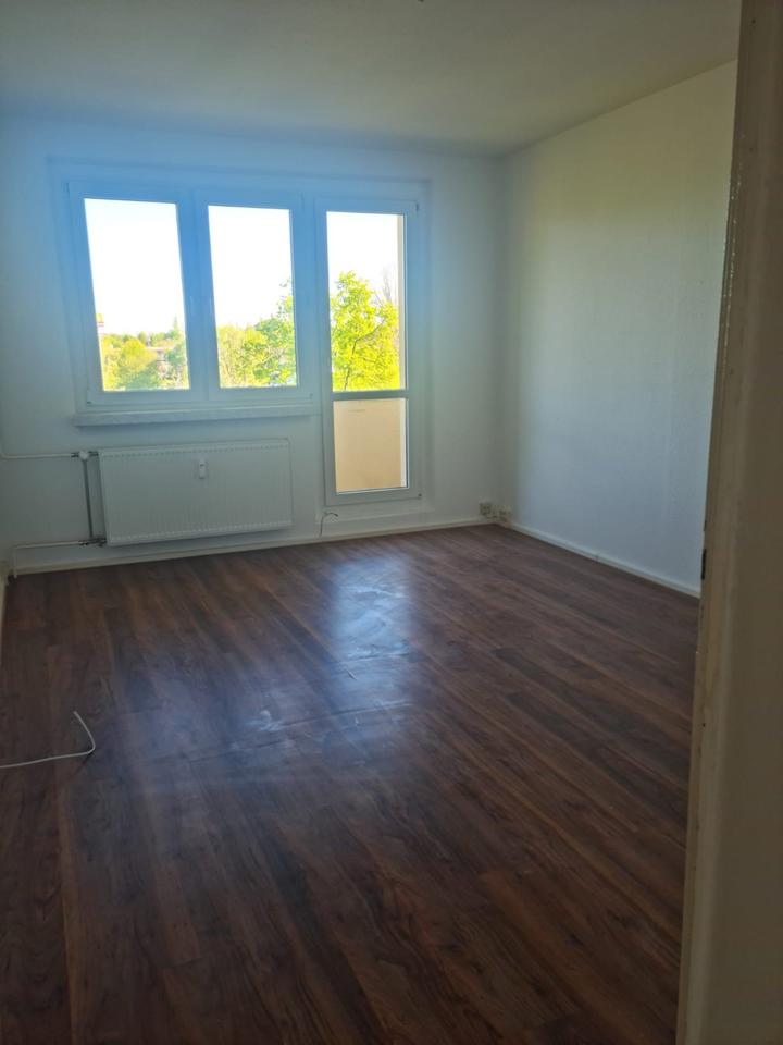 Thumbnail-3 Raumwohnung mit Balkon zu Vermieten
