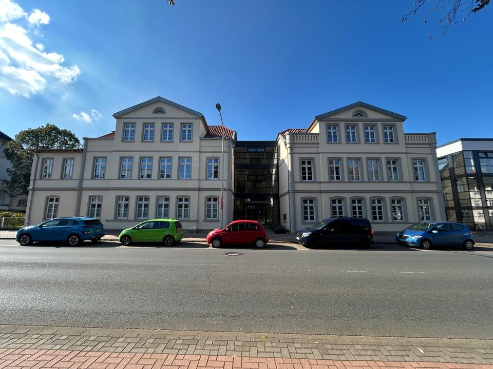 Thumbnail-4-Zimmer Wohnung direkt am Schlosspark von Bückeburg