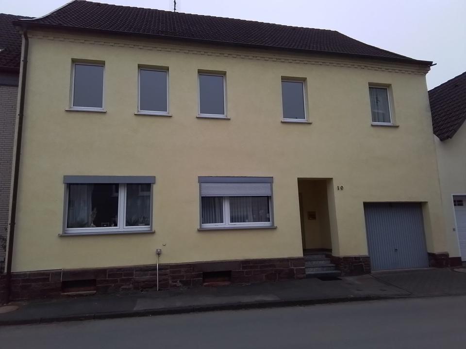 Thumbnail-Zweifamilienhaus im Ortskern Lüchtringen