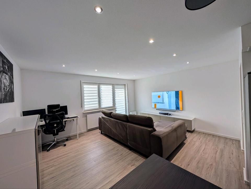 Thumbnail-2,5 Zimmer 60 qm Wohnung