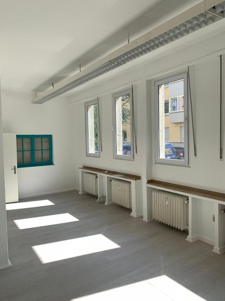 Thumbnail-Charmantes, helles BüroAtelier in Hofgartennähe