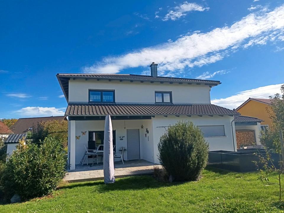 Thumbnail-Luxuriöses Einfamilienhaus Stadtvilla