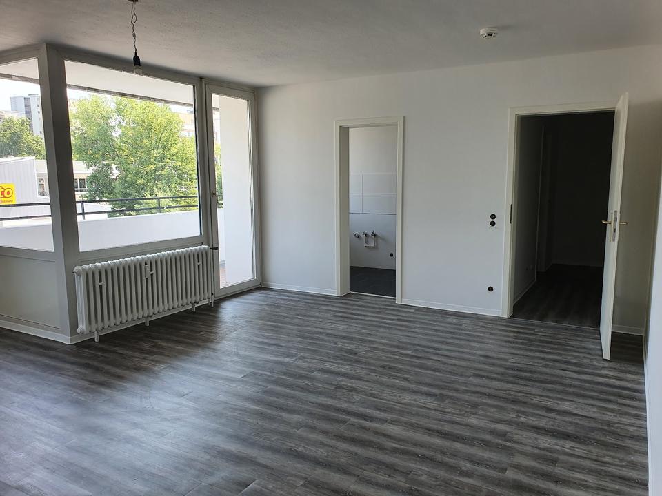Thumbnail-1-Zimmer-Apartment mit Balkon in Porz-Finkenberg