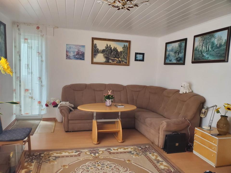 Thumbnail-Privatverkauf 3 Zimmer+ Balkon und großen Garten