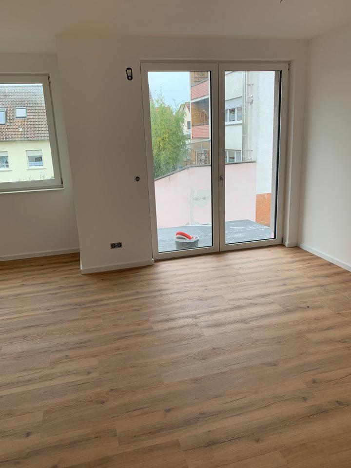 Thumbnail-Moderne Wohnung mit Dach-Terrasse und zusätzlichem Balkon ab 1.7.