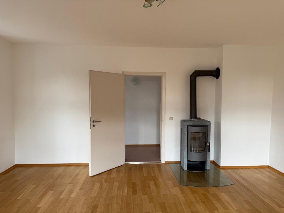 Thumbnail-5 Zimmer Wohnung im Obergeschoss