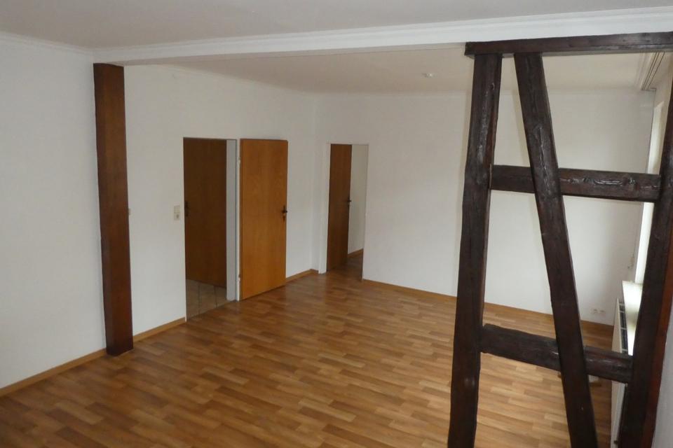 Thumbnail-Schöne 4-Zimmer-Erdgeschosswohnung in Wolfenbüttel, 5 Gehminuten