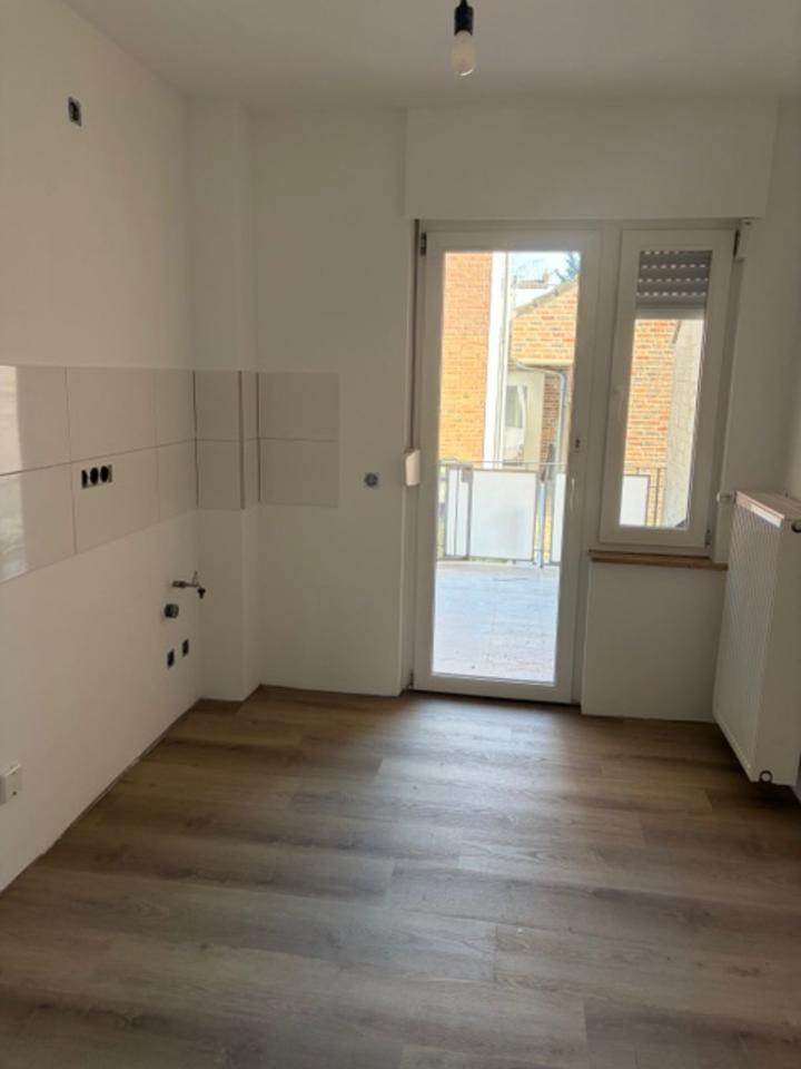 Thumbnail-Wohnung mit Balkon und Garten