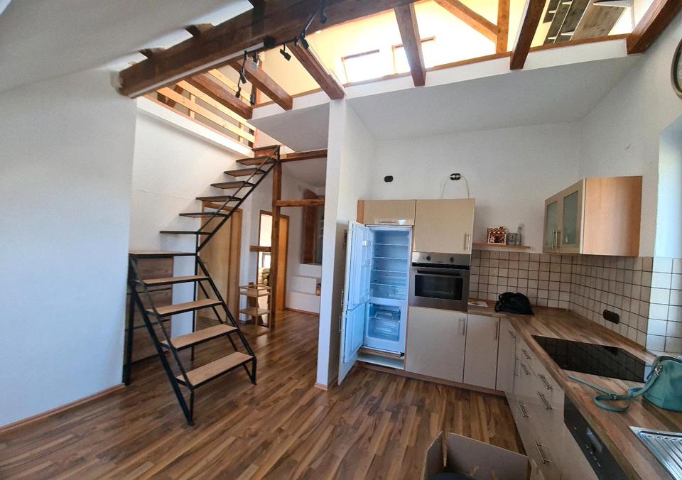 Thumbnail-Hübsche 68qm Maisonnette Wohnung zu vermieten.