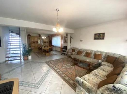 Thumbnail-Provisionsfreies Freistehendes 1-Familienhaus Eckhaus