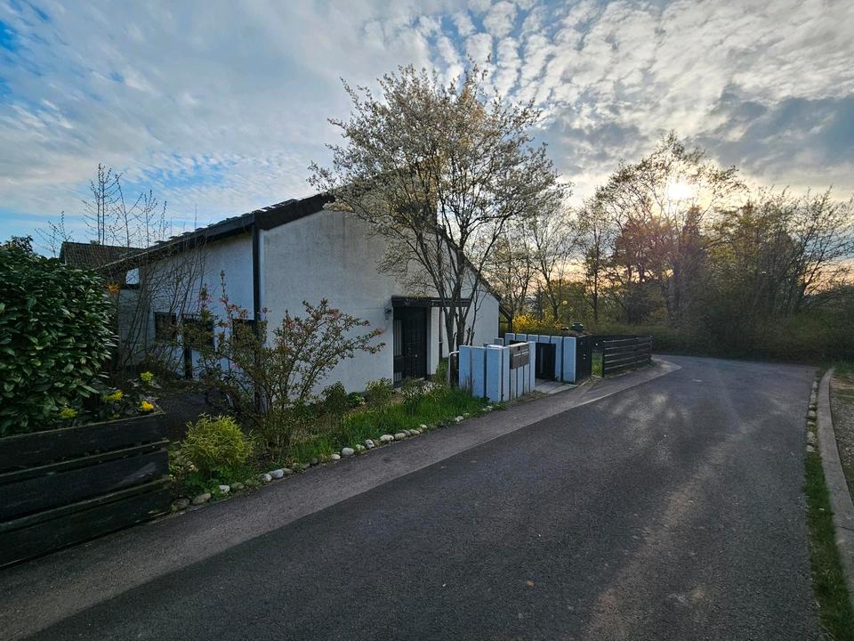 Thumbnail-Einfamilienhaus mit separater Einliegerwohnung