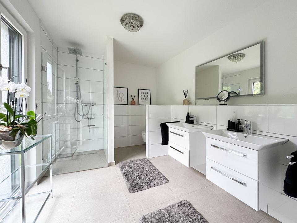 Thumbnail-Haus in Haus mit eigenem Garten in Stiepel