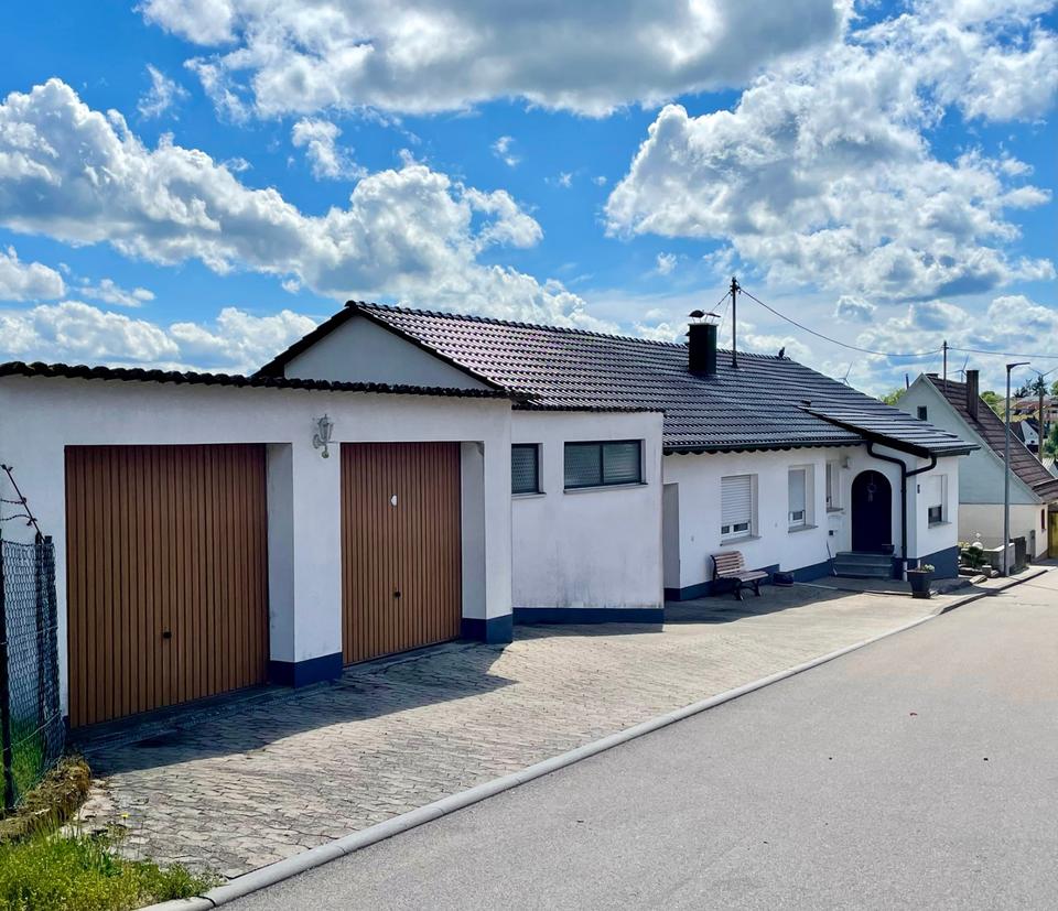 Thumbnail-HausBungalow in unverbaubarer Traumlage