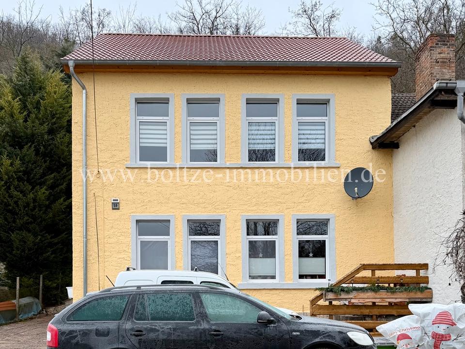 Thumbnail-Charmante 2-Zimmer-Wohnung mit offener Küche und Stellplätzen in Bad Kösen