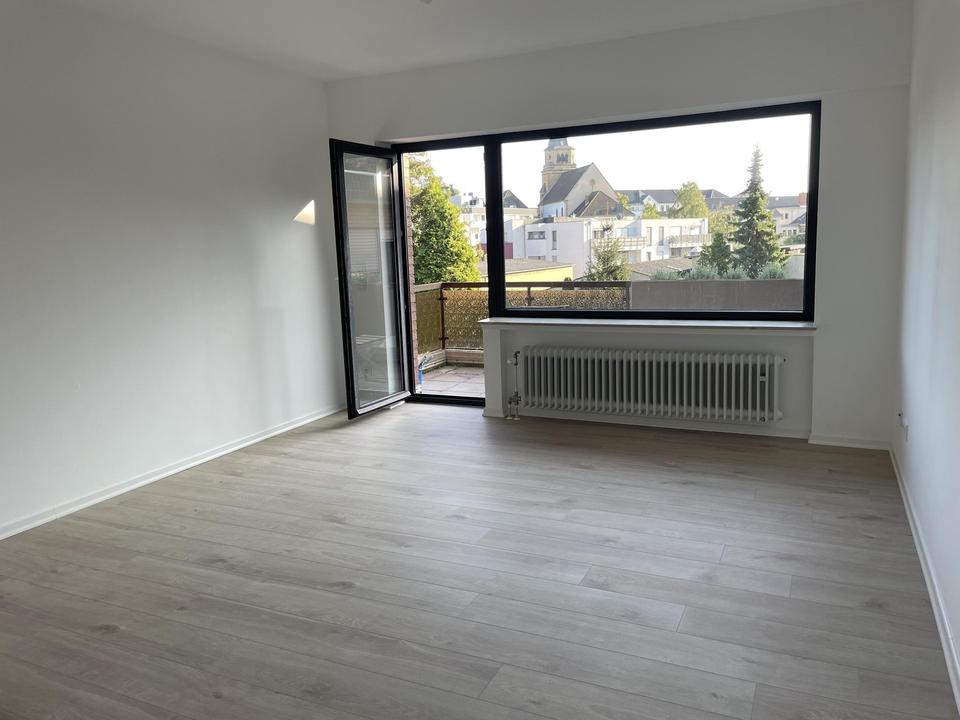 Thumbnail-2 Zimmerwohnung mit Balkon und Tiefgaragenstellplatz