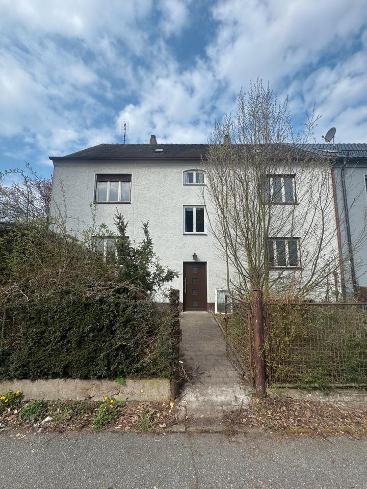 Thumbnail-Mehrfamilienhaus mit großem Südgarten und Doppelgarage