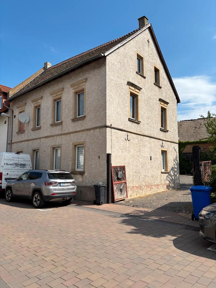 Thumbnail-Zweifamilienhaus, Nebengebäude, Scheune auf 870 qm in Framersheim