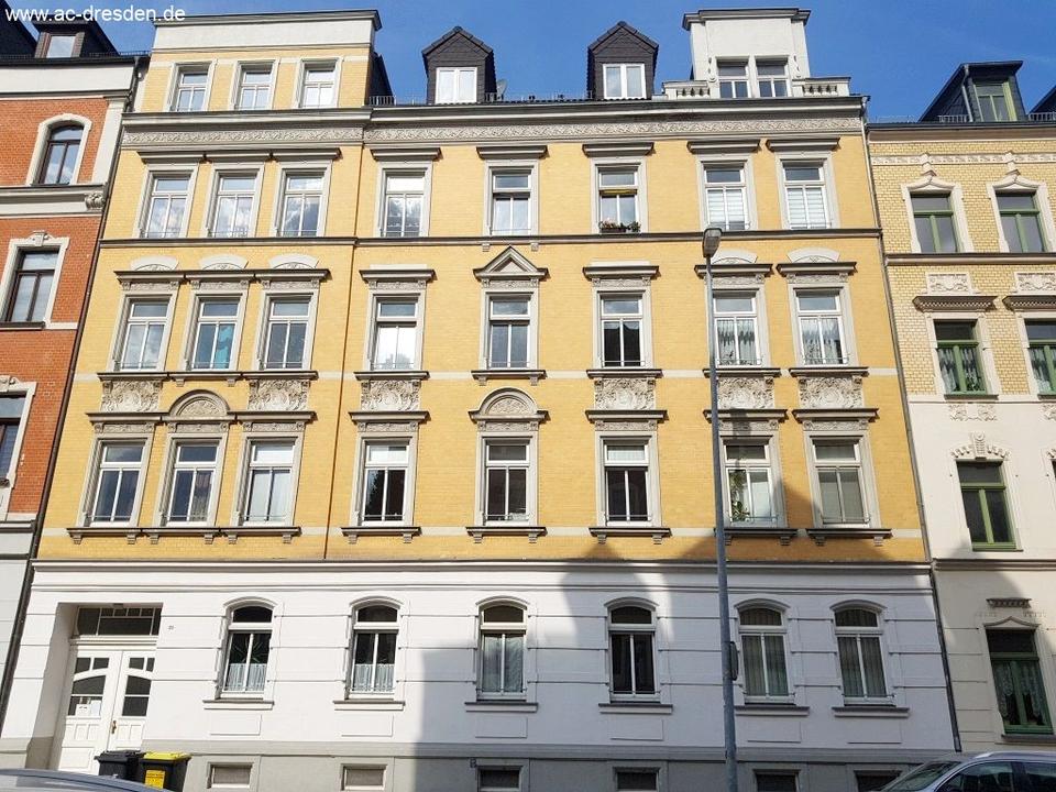 Thumbnail-Lichtdurchflutete und großzügige 2-Zimmer-Dachgeschosswohnung im begehrten Stadtteil Schlosschemnitz