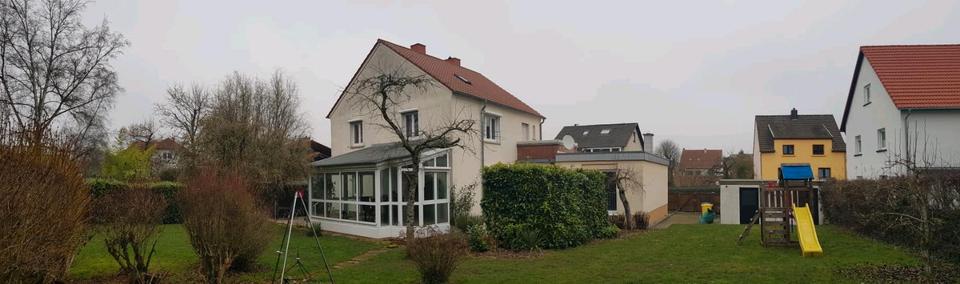 Thumbnail-Repräsentatives Einfamilienhaus mit vielseitig nutzbarem Anbau