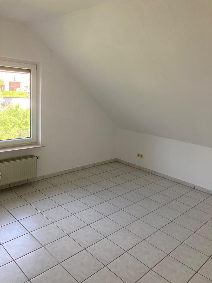Thumbnail-Schöne helle 3 Zimmer im 1. OGDachgeschoß in Dreis zu vermieten