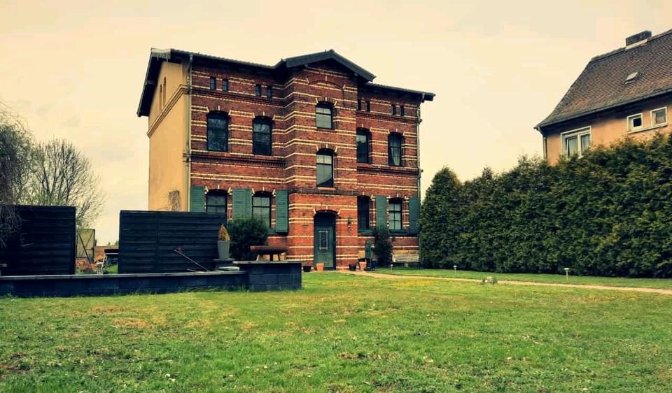 Thumbnail-Haus mit 3 Wohneinheiten und Grundstück