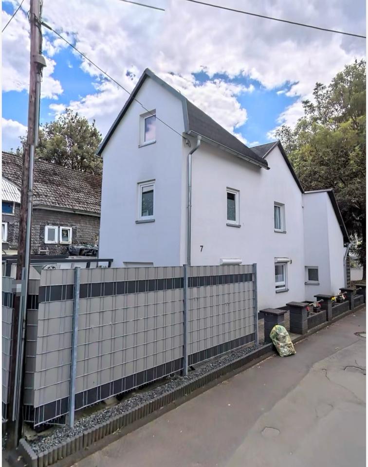Thumbnail-Kleines Einfamilienhaus mit historischem Charme