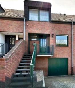 Thumbnail-Schöne 4-Zimmer-Haus mit Garten in Mönchengladbach-Lürrip