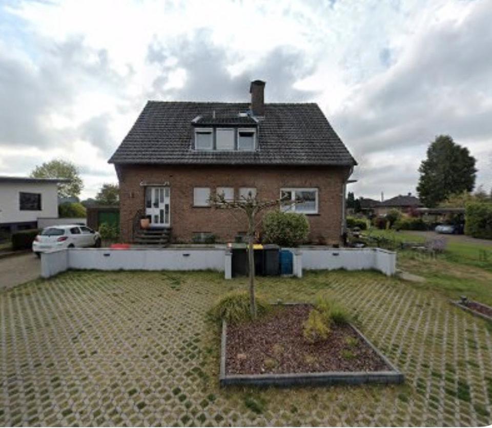 Thumbnail-Freistehende Immobilie mit viel Platz und freiem Blick