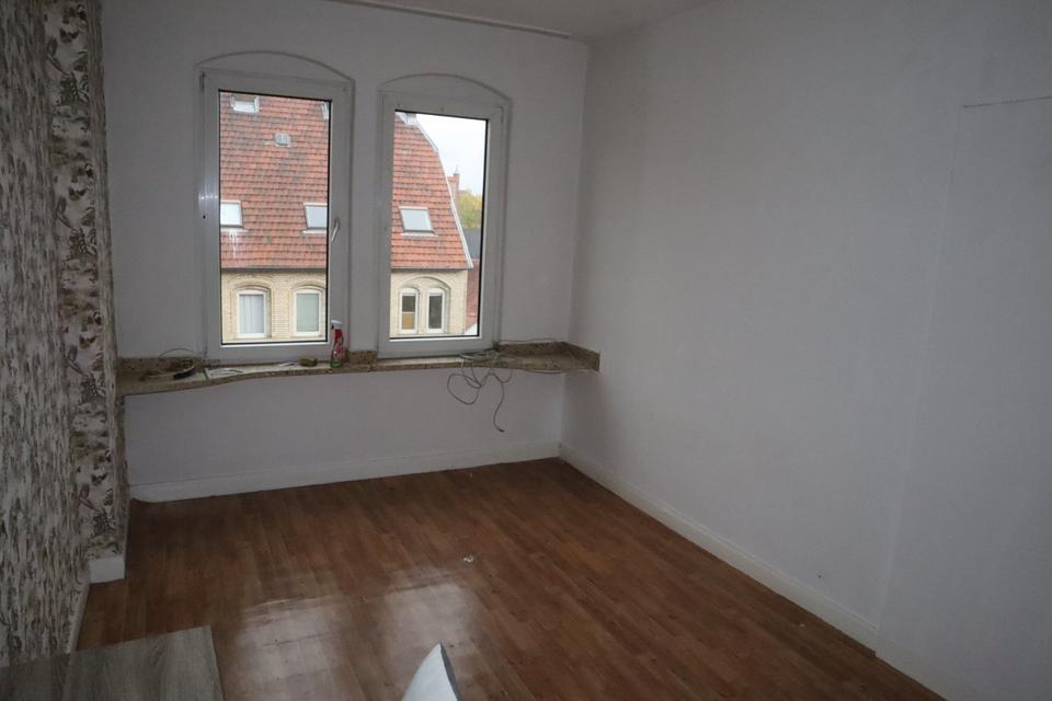 Thumbnail-3 Zimmer ca.75 qm Wohnung, mit Balkon Loggia