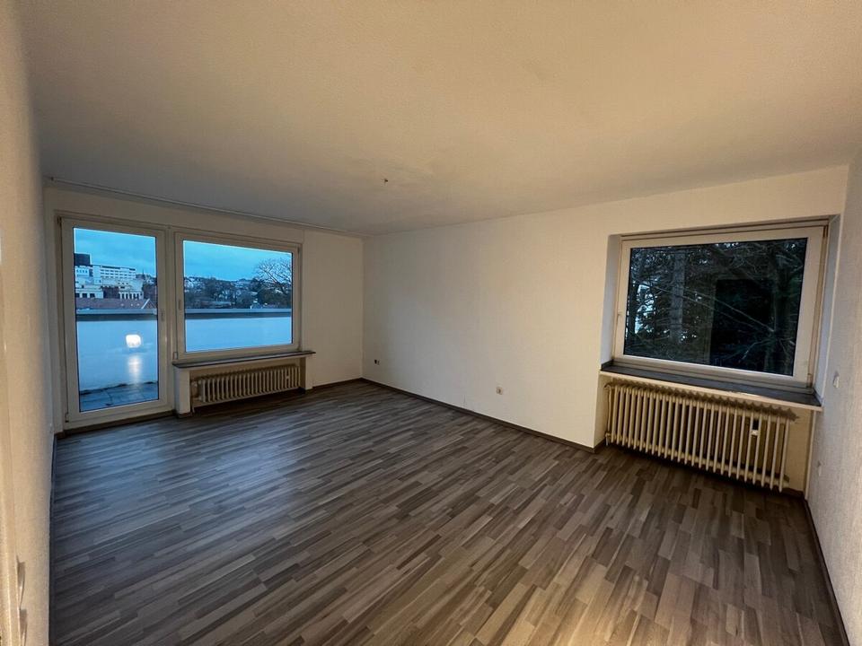 Thumbnail-Stadtzentrale 3 - Zimmer Wohnung mit Balkon
