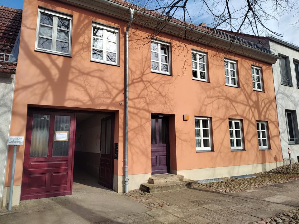 Thumbnail-Mehrfamilienhaus in der Kurt-Tucholsky-Straße 3 16831 Rheinsberg