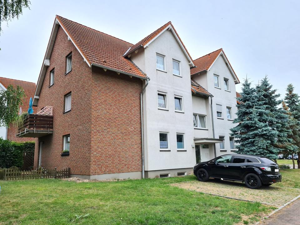 Thumbnail-Sonnige, frisch renovierte 1-Raum-Wohnung mit Terrasse und separater Küche in ruhiger Lage