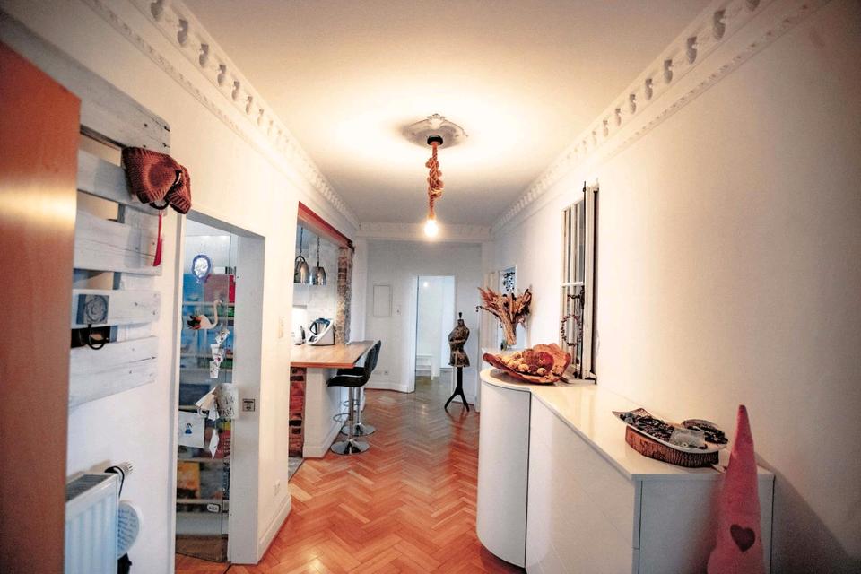 Thumbnail-stilvolle 3.5 Zimmer Altbauwohnung zu vermieten