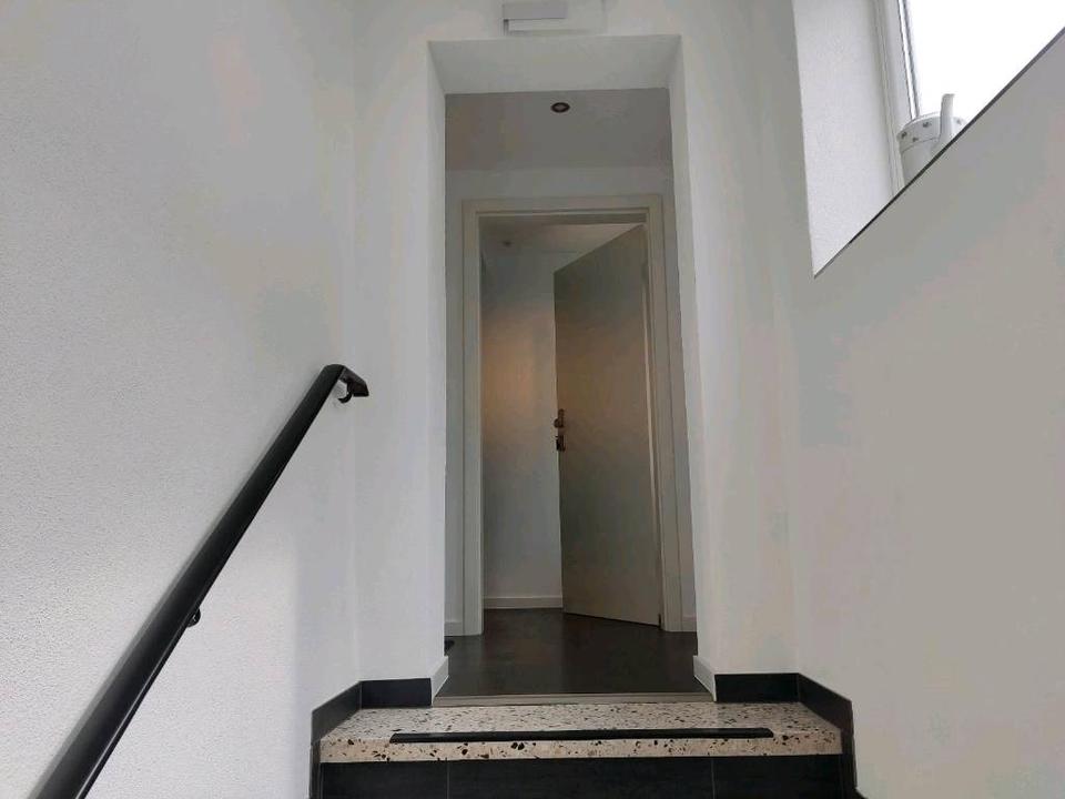 Thumbnail-Wohnung Dachgeschoss mit Einbauküche, Wäschekammer, Balkon