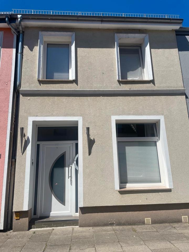 Thumbnail-Selten im Zietenviertel: Modernes Einfamilienhaus mit Dachstudio