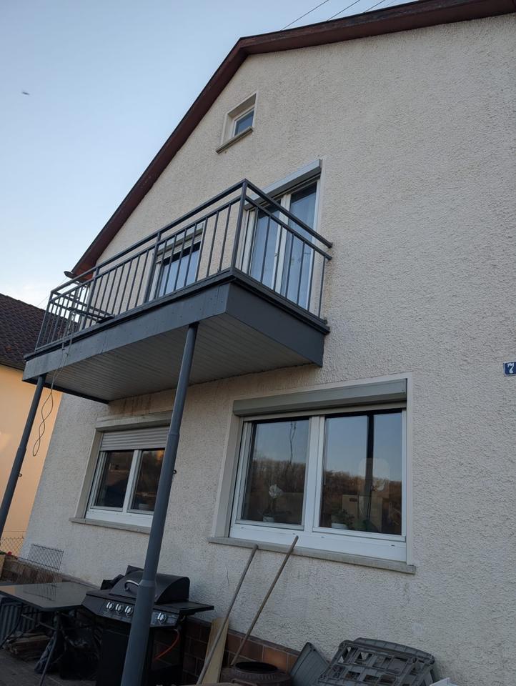 Thumbnail-1 Familienhaus in Gingen Burgberg