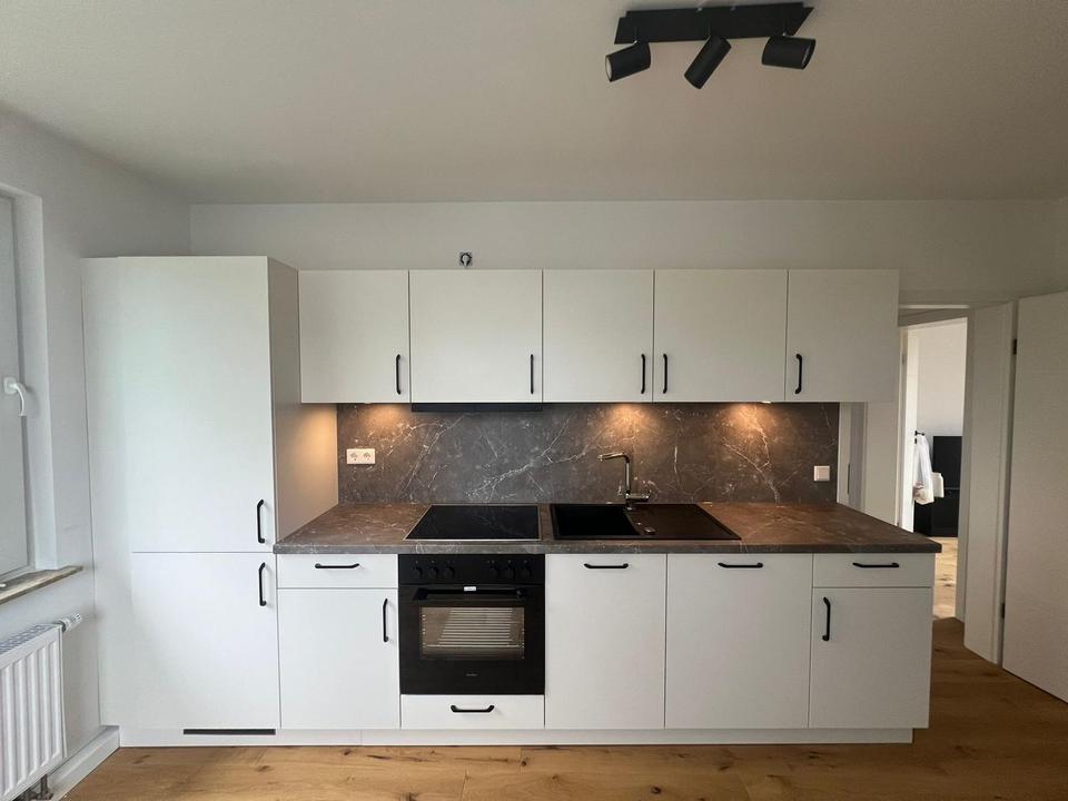 Thumbnail-Charmante 1 Zimmerwohnung in Köln-Höhenhaus mit Balkon, Parkplatz