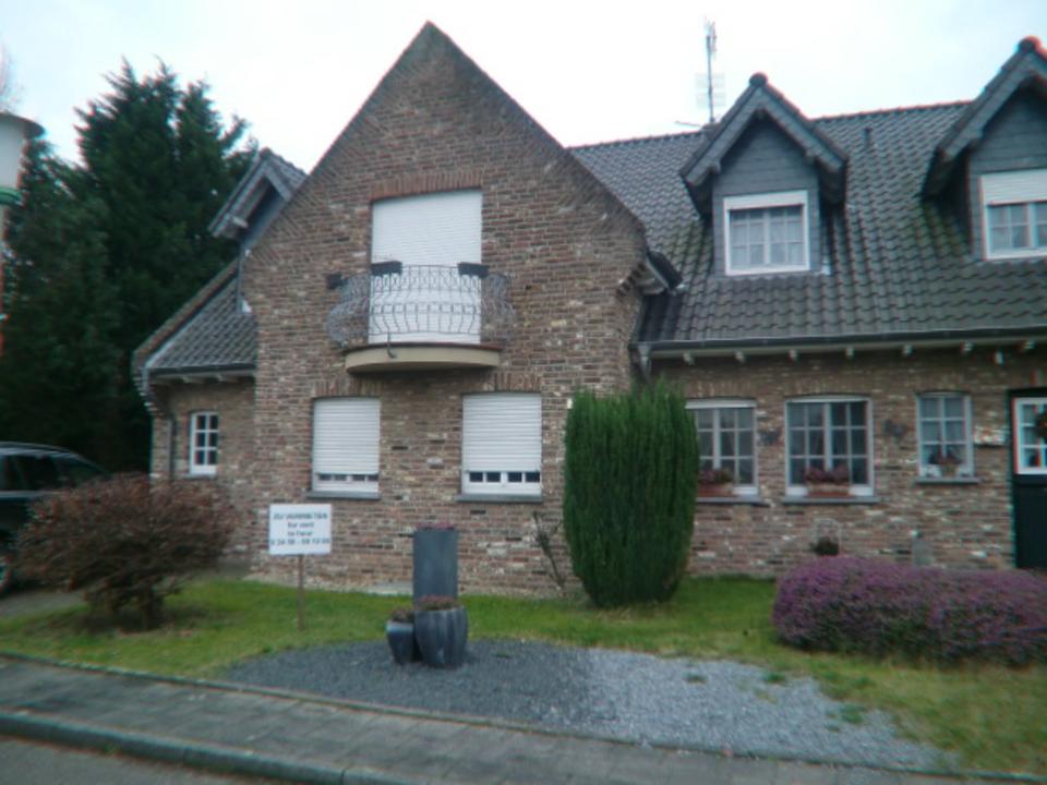 Thumbnail-Aktuell Besichtigungsstopp - Doppelhaushälfte Selfkant mieten