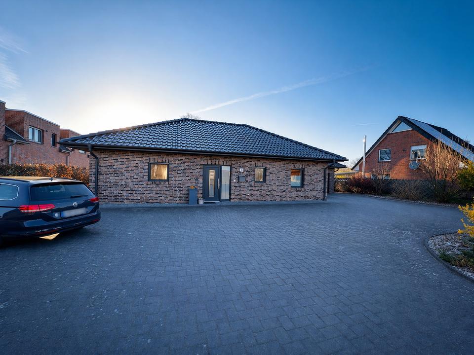 Thumbnail-Traumhafter Bungalow, modern , ebenerdig mit freier Sicht