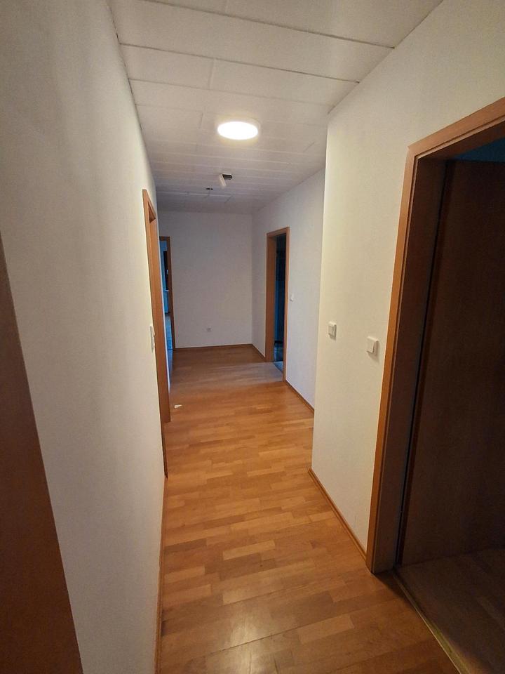 Thumbnail-DG-Wohnung (2. OG) in Knüllwald-Rengshausen zu vermieten