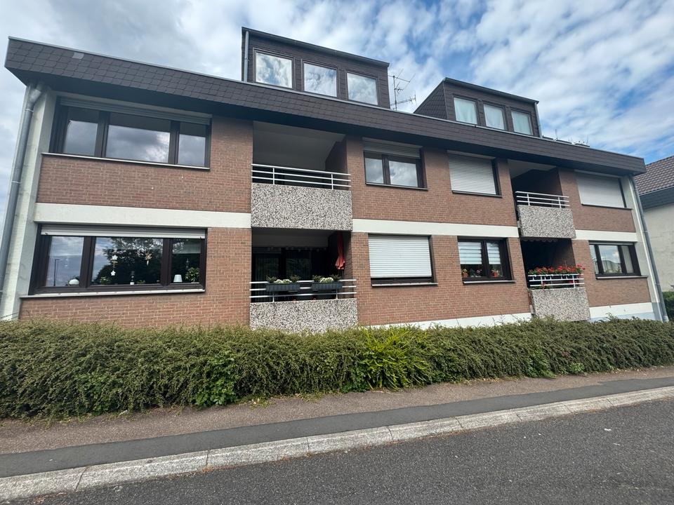 Thumbnail-Kernsanierte 3-Zimmerwohnung in Odenthal-Glöbusch zu vermieten